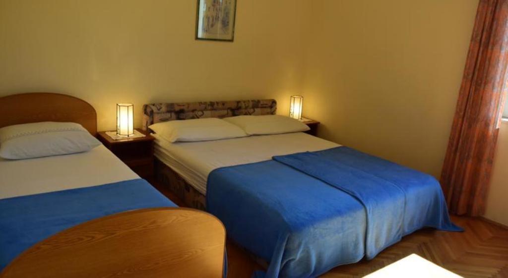 Apartment Julietta Pirovac Kültér fotó
